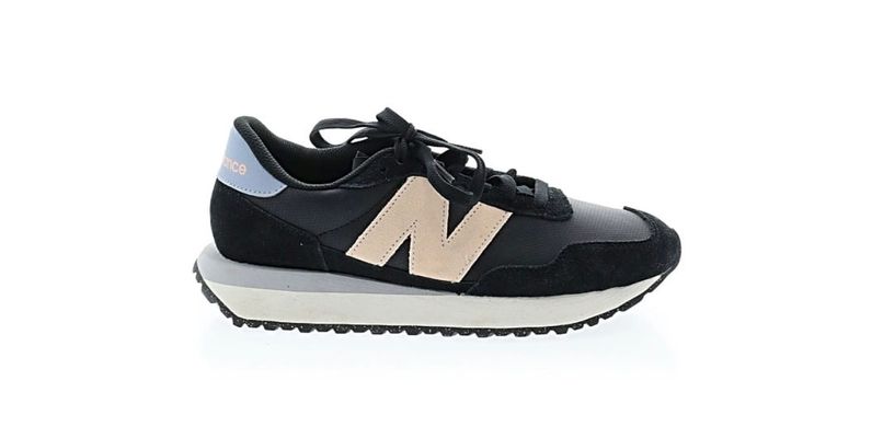 New balance Black sneakers in great condition 8 (Adult)