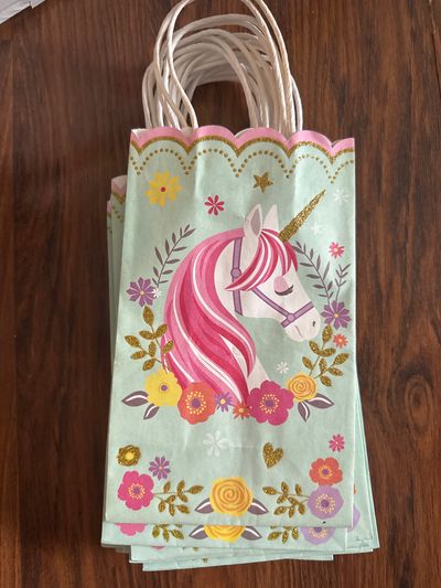 11 unicorn party favor bags