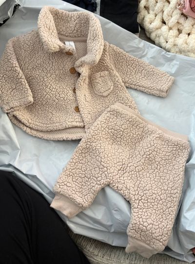 Modern moments Sherpa two pc outfit 0-3 Months