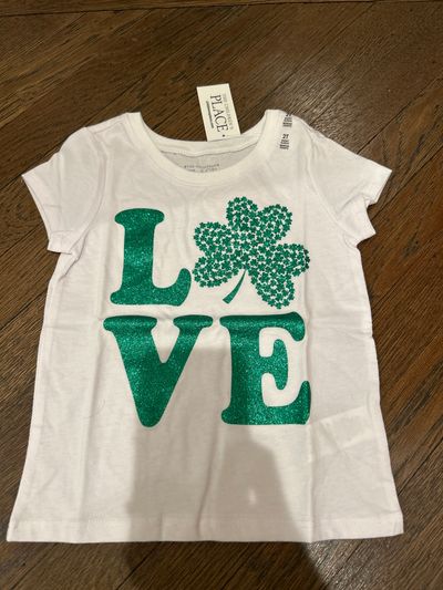 Childrens Place New shamrock tshirt 2T