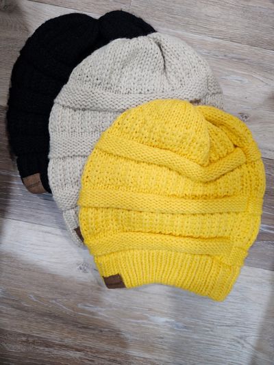 Hatroom 3 beanie style hats Hat M 7 to 7-1/8in