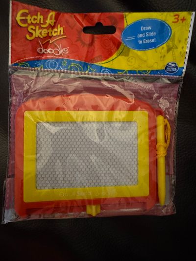 Spin Master Etch A Sketch Doodle