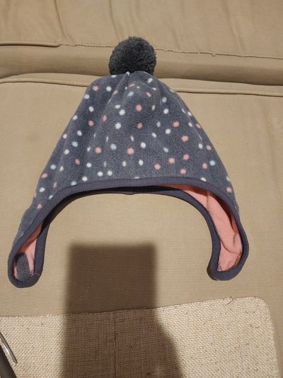 Old navy Winter hat. Infant (0-2 yrs)