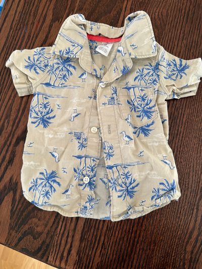 Carters Button down short sleeve  3 Months