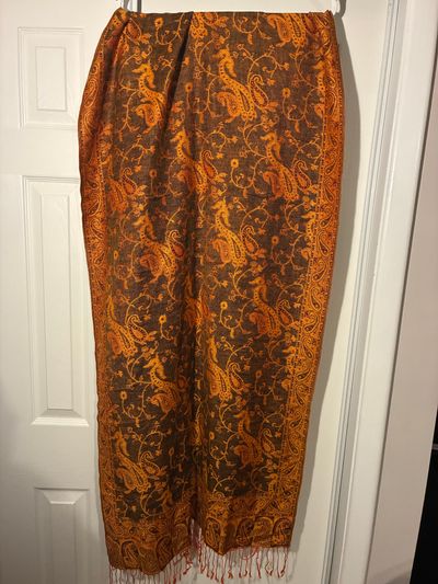 Unknown Orange Pashmina, 55 percent pashmina 45 percent silk