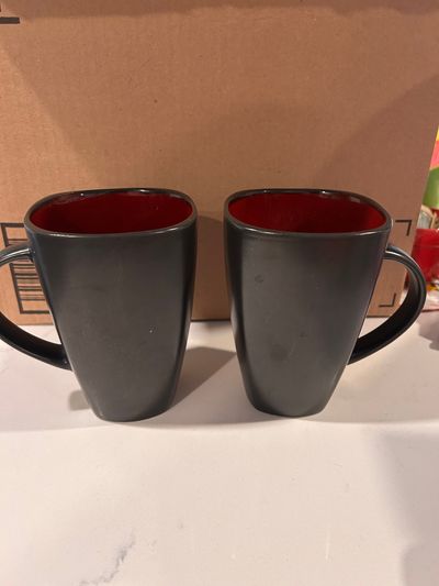 Better homes and gardens Set of 2 coffee mugs