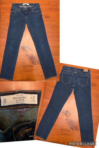 Abercrombie and Fitch Dark blue jeans size 4 short Women's 4