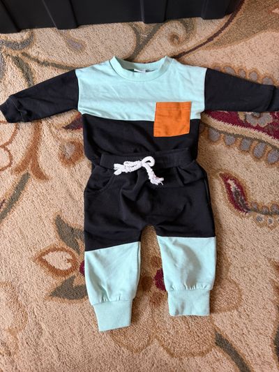 Outfit Long sleeve and pants outfit 3-6 Months