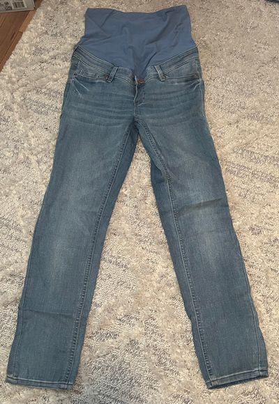 And denim maternity jeans Size 10uk is 6 USA. Great condition. SFPF home Women's - S