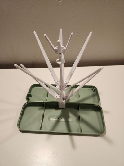 Ubbi on the go baby bottle drying rack Portable drying rack for travel. Fold and store in case