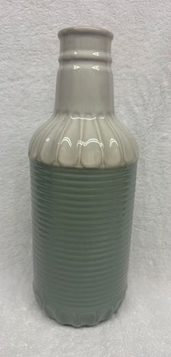 Brand New Decorative Vase. So pretty Brand New Decorative Vase. So pretty