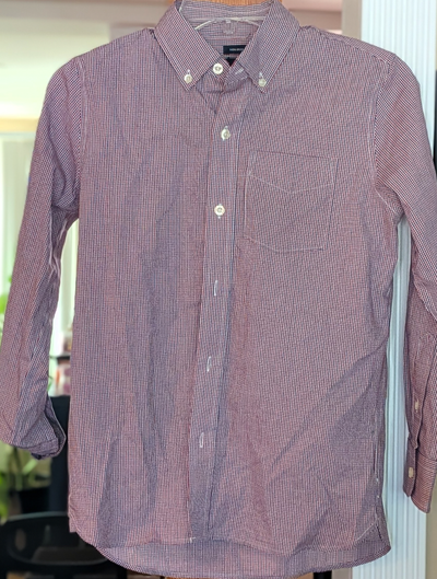Gap kids Like new non-iron size large red and blue plaid 100% cotton 10-12