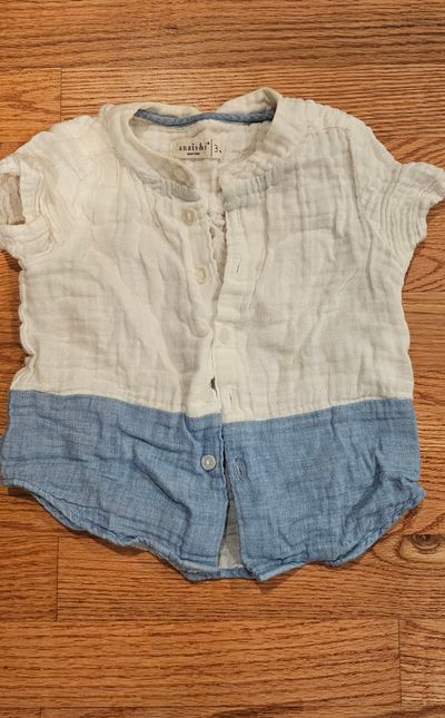 Anais&i Like new button down shirt, soft & breathable fabric size 2T-3T 3T