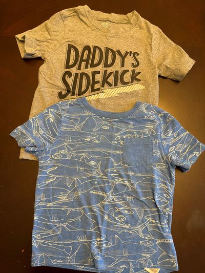 Carters short sleeve tee daddys sidekick Old Navy shark pocket tee 3T