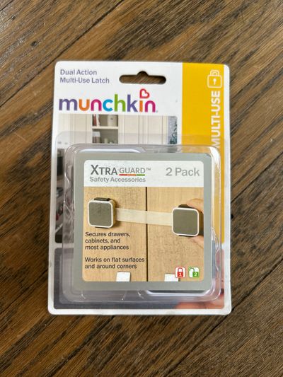 Munchkin New 2 Pack Cabinet Locks