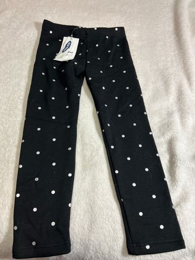 New Old Navy Cozy lined! Black polkadot, cozy lined leggings retails 15! 5T/5