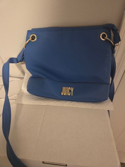 Juicy dupe crossbody bag Probably a dupe. Crossbody bag good condition