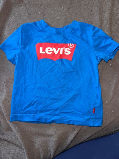 Levis Blue short sleeve shirt with red logo 2T