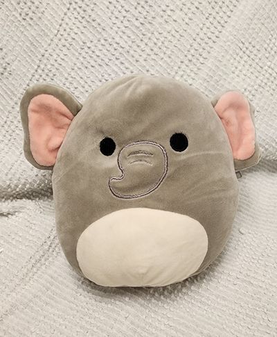SQUISHMALLOW elephant