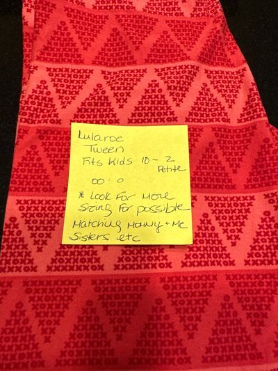 NEW Lularoe NEW Lularoe leggings Tween size fits kids 10-2 petite and 00-0. Women's - XS