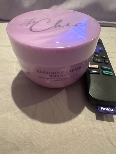 Brand new le Chic repairing caviar hair mask Large luxury hair care product 8.8 Oz high retail