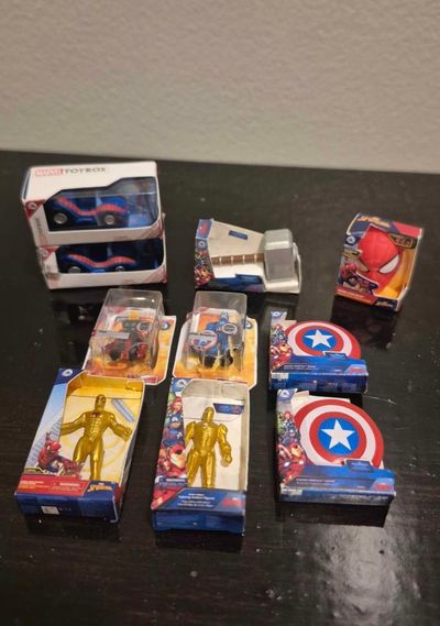 Mini Brands Spiderman & Marvel