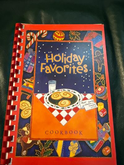 Cookbook publishers Holiday favorites cookbook