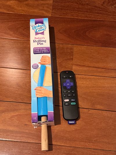 Brand new rolling pin for cooking full size