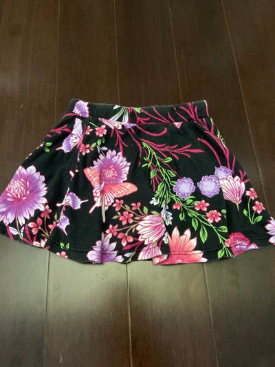 Childrens Place Girls skirt with shorts attached 2T