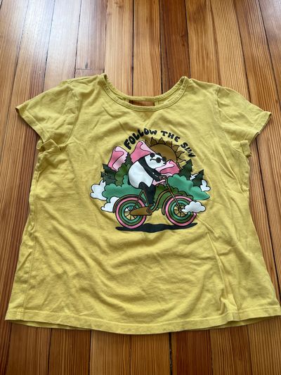 Old Navy Size 18. Like New condition. Yellow with Panda. SS 18-20