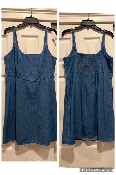 Old Navy Chambray pullover dress with pockets, size L Women's - L