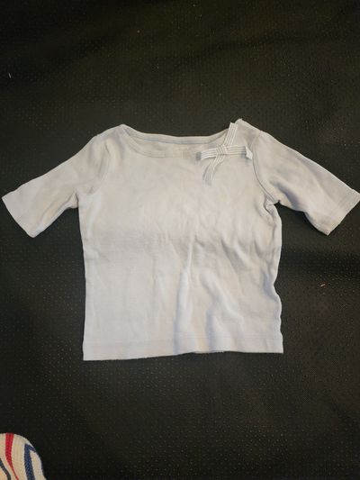 Carter NWT Girl's Carter's Baby Soft Blue Shirt with Blue & White Bow 18 Months