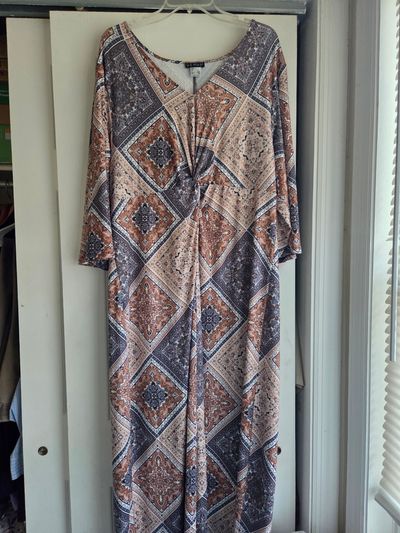 Venus short sleeved dress Brown/white/black Women's 1X