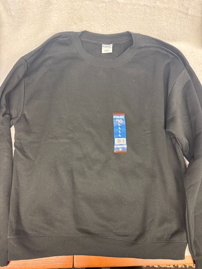 Brand new with tags Mens sweat shirt size Large Brand new with tags Mens sweat shirt size Large Men's - L