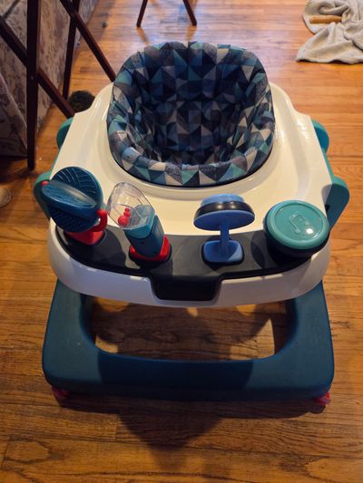 Safety 1st Infant walker