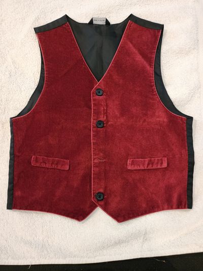 red velvet vest red velvet vest 6T/6