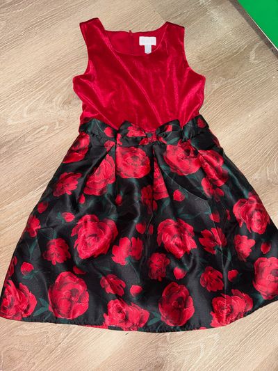 Childrens Place - Size 10 Red and black velvet and satin rose dress with back zipper 10-12