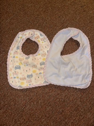 generic 2 bibs