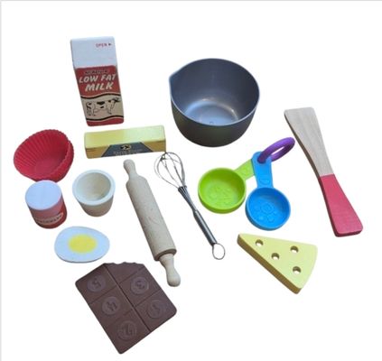 Melissa & Doug Baking Set