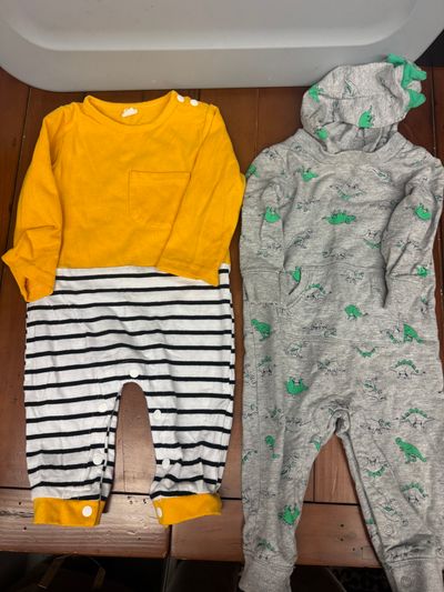 Baby Boy Clothing Bundle 2 pieces Baby Boy Clothing Bundle 2 pieces 9 Months