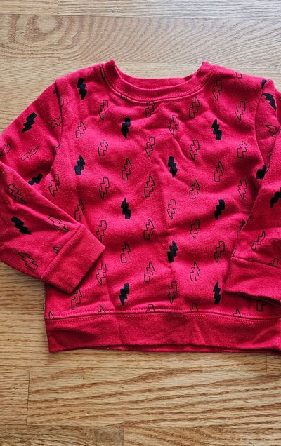 Garanimals Like New boys 18m sweatshirt with Lighting strikes graphic 18 Months