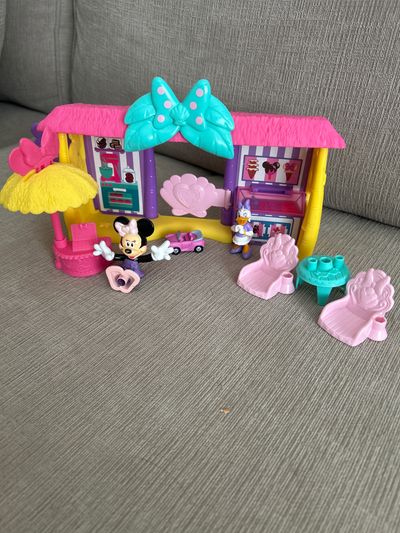 Disney Minnie Mouse Minnies snack shack playset