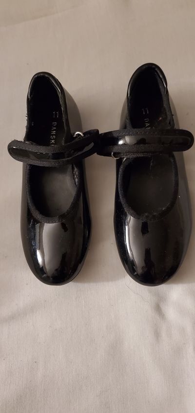 Black Tap shoes 11 (Lil' Kid)
