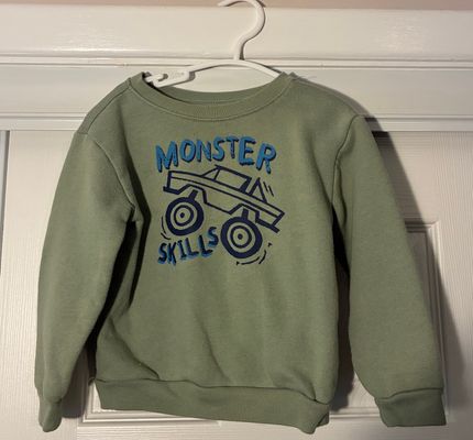 Garanimals 2T, monster skills sweater 2T