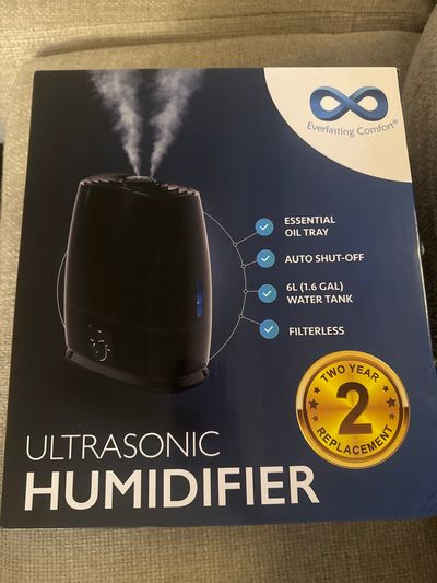 Brand, new, everlasting, comfort, ultrasonic, humi 6 L side of box has a little rip still completely new retail 45