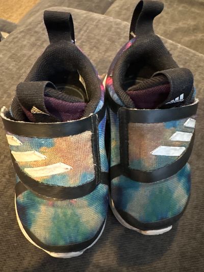 Adidas sneakers  5 (Toddler)