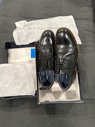 Bruno Marc Black nice dress shoes with laces, original packaging,barely worn 3 (Big Kid)