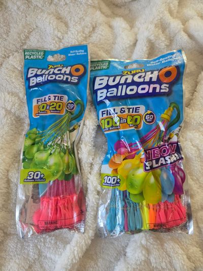 Brand New 2 pack of bunch of balloons
