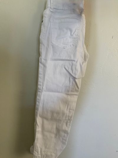 Children's place White pants 6T/6