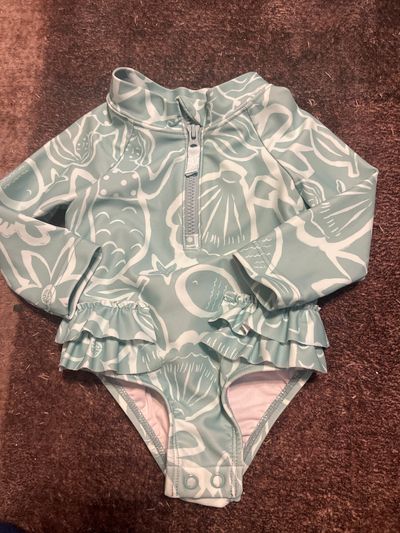 Carters long sleeve bathing suit size 3m  3 Months